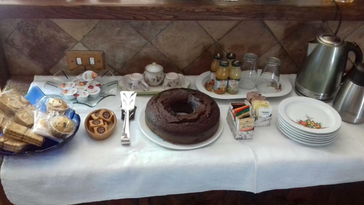 Veroli Le Coste Bed & Breakfast エクステリア 写真